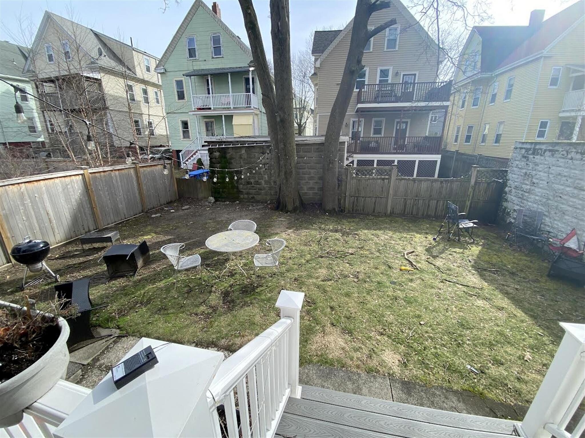 Building Photo - 28 Lexington Ave