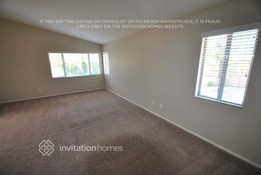 Building Photo - 40122 Cannes Ct