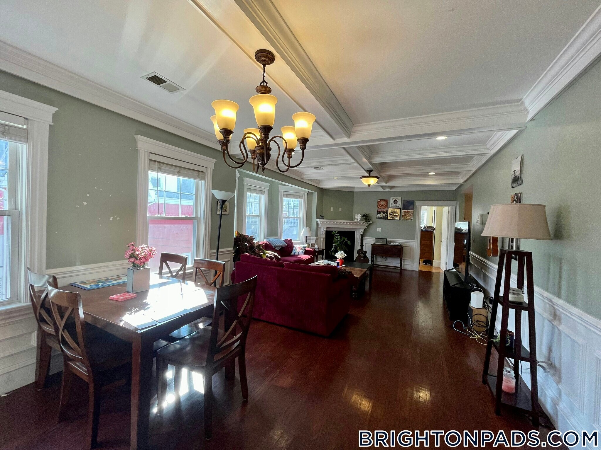 Building Photo - 127 Nonantum St