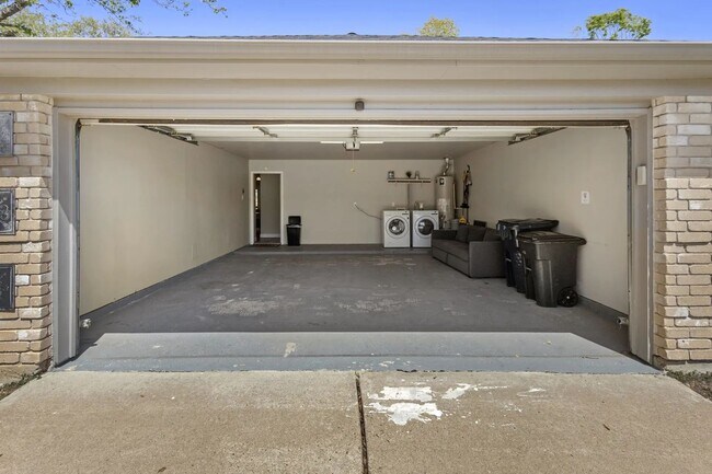 Primary Photo - 20082 N Pecos Valley Trail