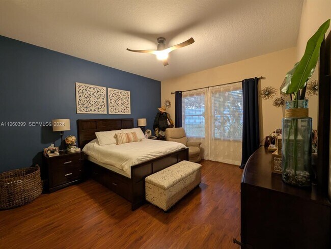 Building Photo - 4427 NW 41st Pl