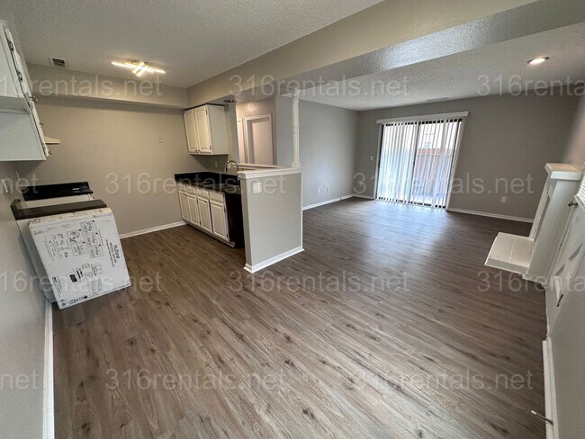 Building Photo - ** COMING SOON PLEASE CHECK BACK AT A LATE...