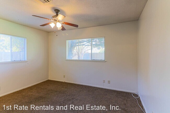 Building Photo - 3 br, 2 bath House - 4730 Whipple Road