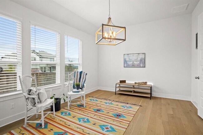 Building Photo - 112 Crimson Sky Ct