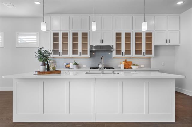 Building Photo - 124 Craigmore Dr