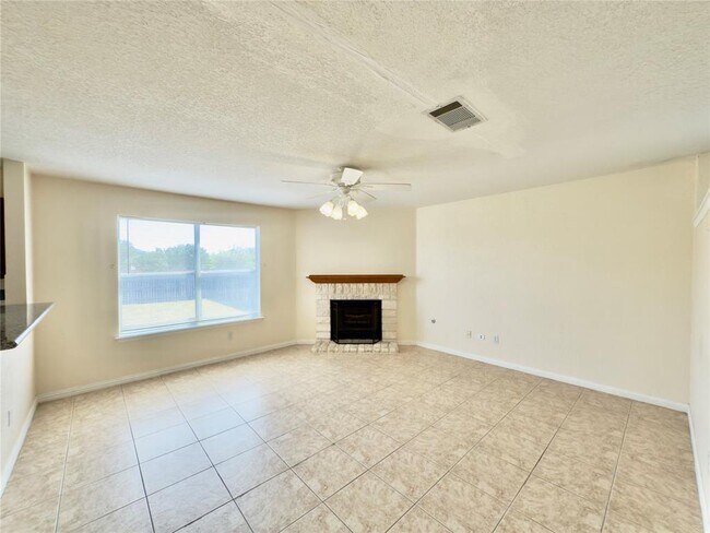 Building Photo - 17125 Dashwood Creek Dr