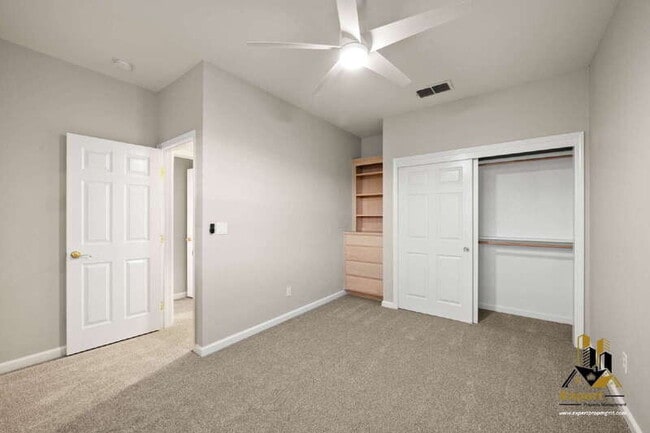 Building Photo - 5291 Bryant Rd