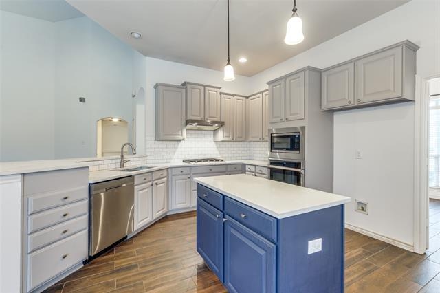 Building Photo - 8 Bear Run Cir