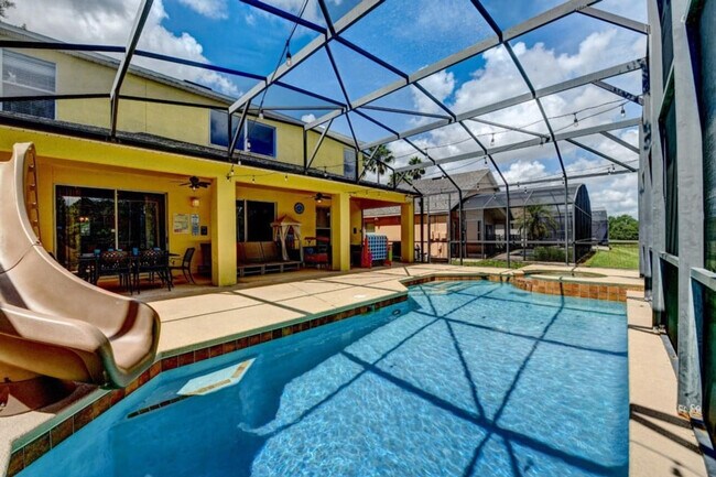 Building Photo - 8401 Secret Key Cove