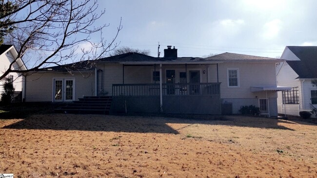 Building Photo - 117 Pine St