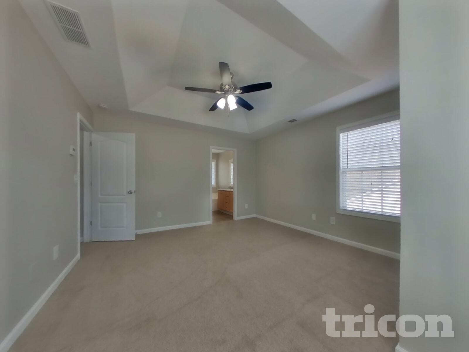 Building Photo - 542 Meadow Spring Dr