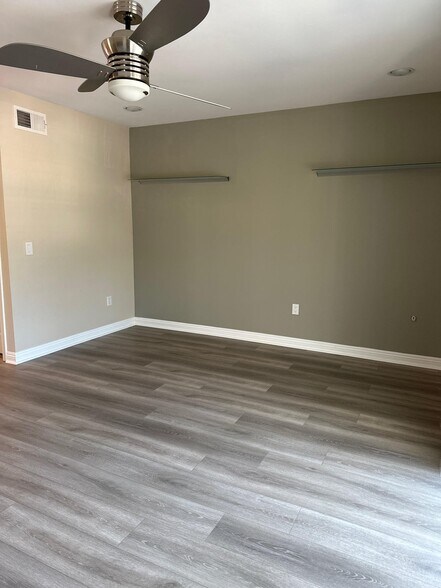 Building Photo - 6803 Urubu St