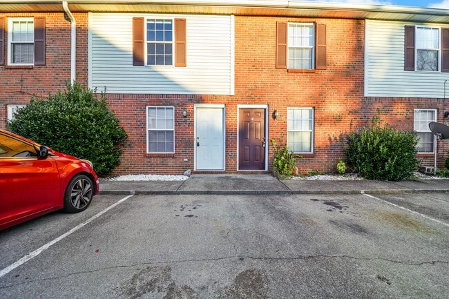 Building Photo - 284 Raleigh Dr