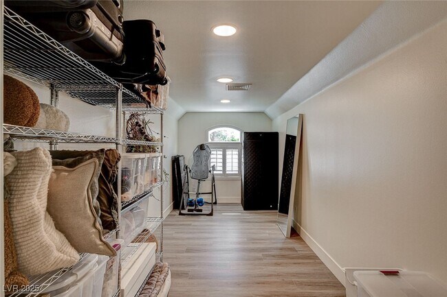 Building Photo - 1266 Imperia Dr