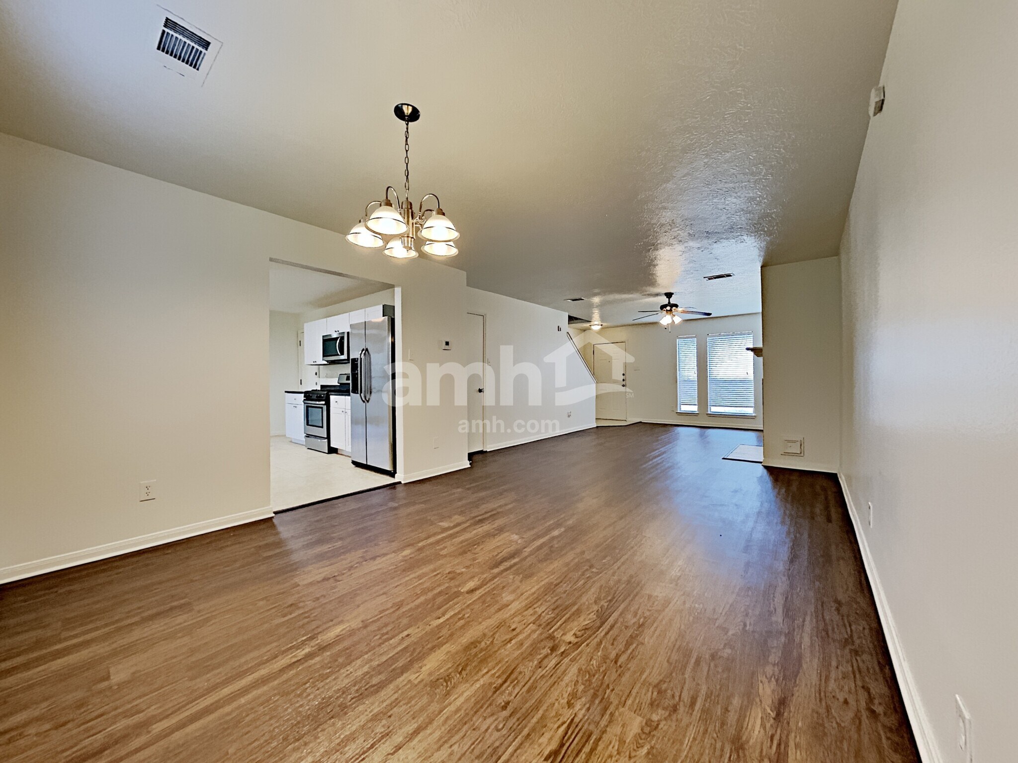 Building Photo - 2738 Springstone Dr