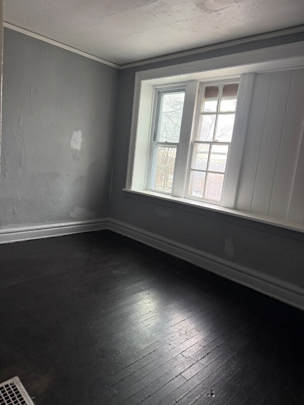 Building Photo - 917 N Winnebago St