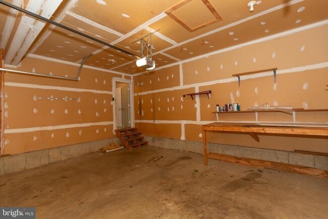 Building Photo - 131 Cypress Point Dr