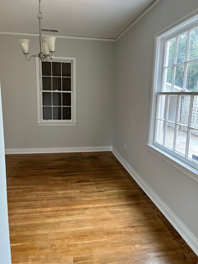 Building Photo - 2227 E 40th St