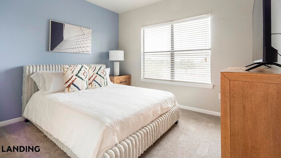 Building Photo - 11022 Culebra Rd