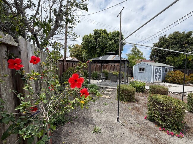 Building Photo - Bright, Updated Bungalow with 250 SF Bonus Sunroom