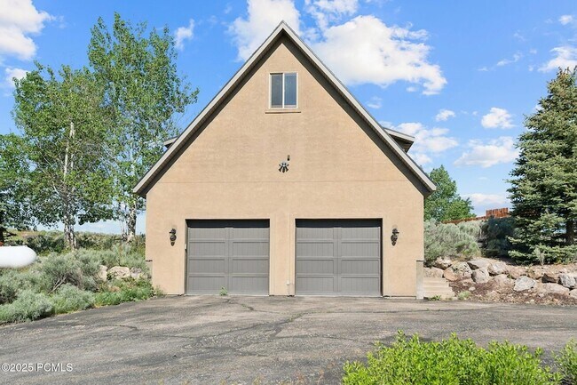 Building Photo - 1235 N 1350 E