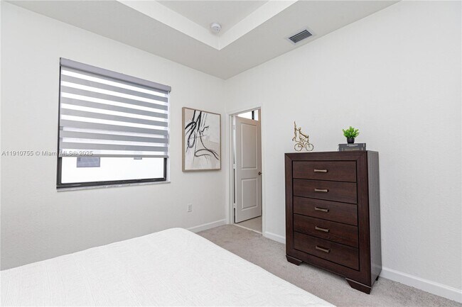 Building Photo - 12949 SW 232nd Ln