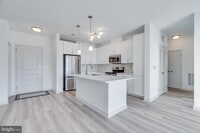 Building Photo - 10755 Fairgrounds Dr