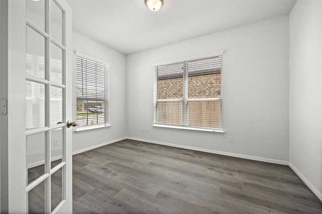 Building Photo - 917 Blue Oak Blvd