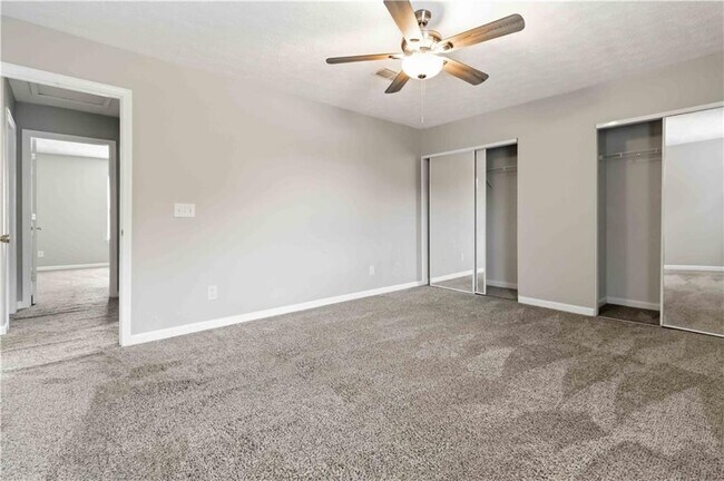 Building Photo - 405 Plantation Way