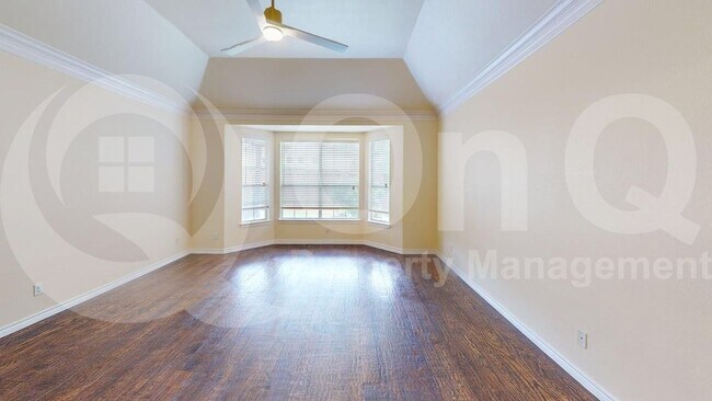 Building Photo - 3112 Chippenham Dr