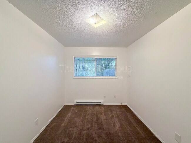 Building Photo - 12220 SW Longhorn Ln