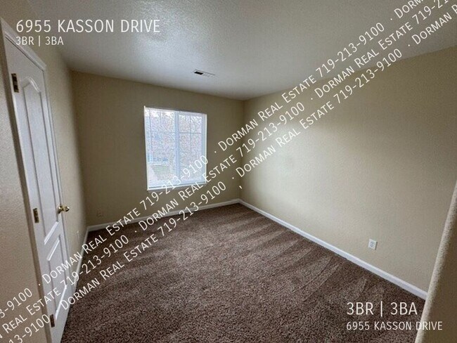 Building Photo - 6955 Kasson Dr