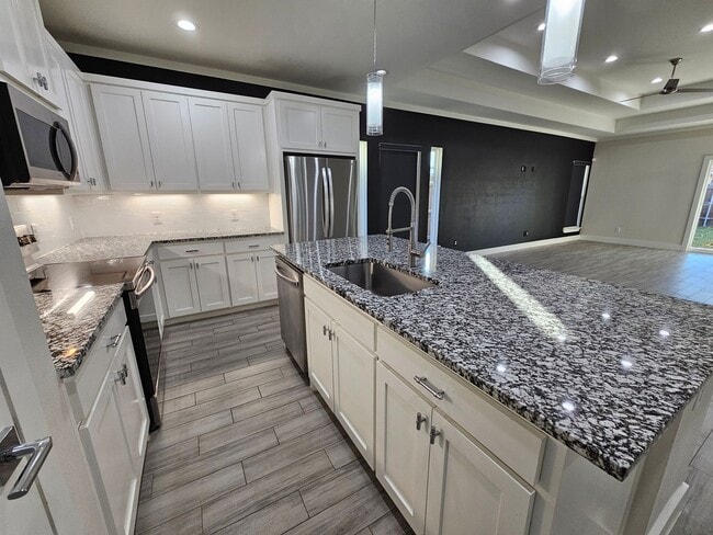 Building Photo - COMING SOON. Rare Gem in Trinity Groves with 2 Master Suites!