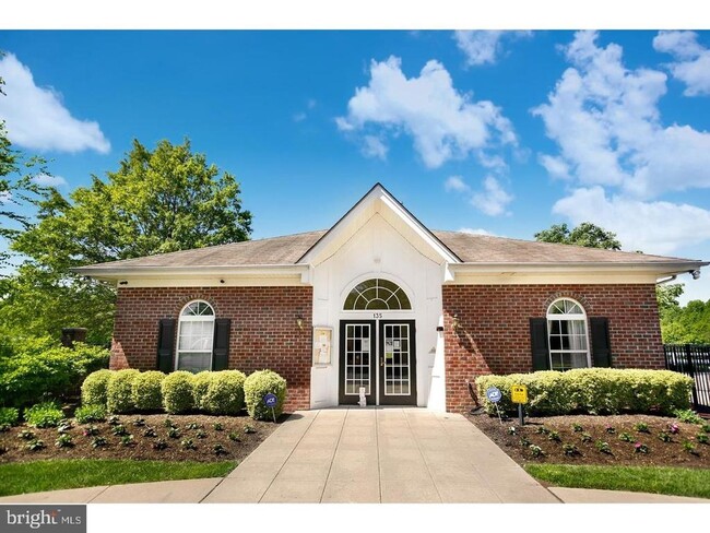 Building Photo - 93 Windsor Pond Rd