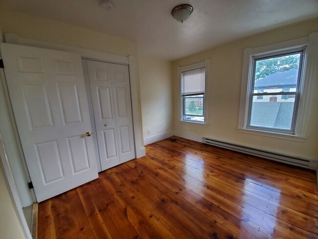 Building Photo - 110 Pleasant St