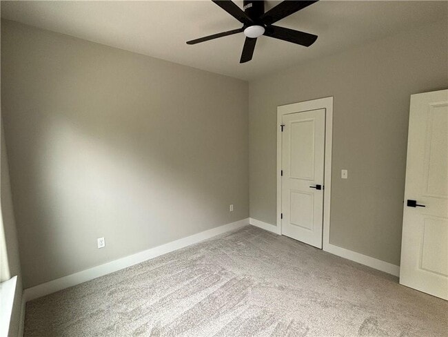 Building Photo - 7 Prestwick Ln