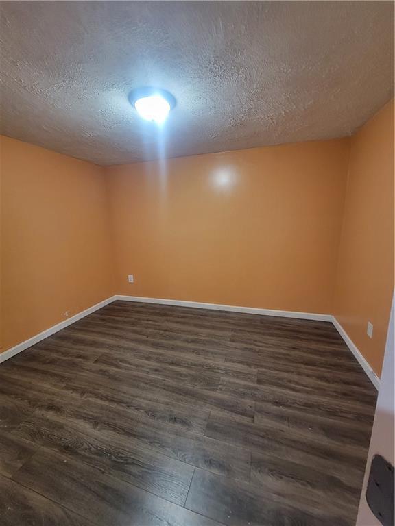 Building Photo - 350 Dyer Ave