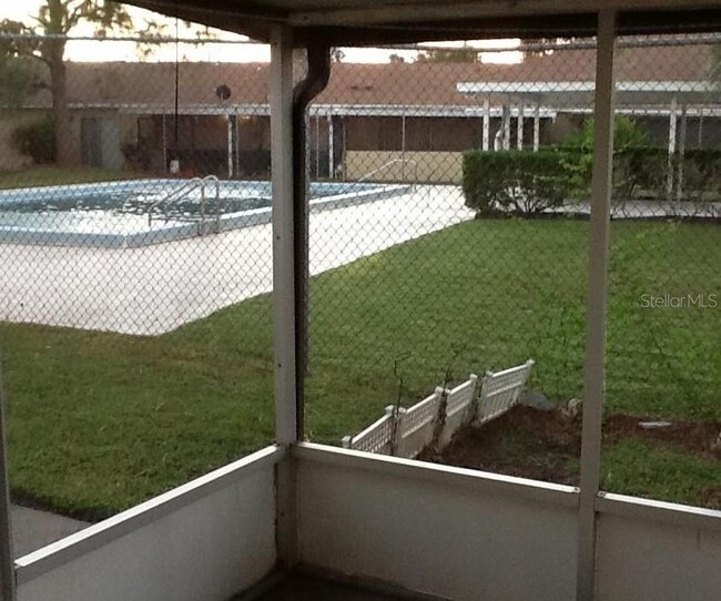 Building Photo - 32 Las Palmas Way