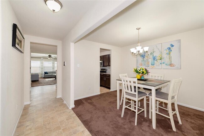 Building Photo - 2384 Elm Crossing Trail