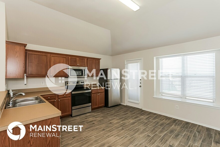 Building Photo - 6356 Stone Lake Ct