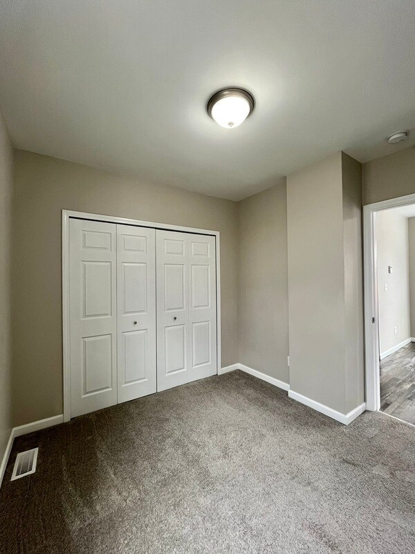 Building Photo - 13128 Balsam St