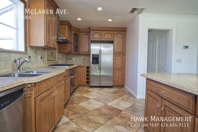 Building Photo - 7801 McLaren Ave