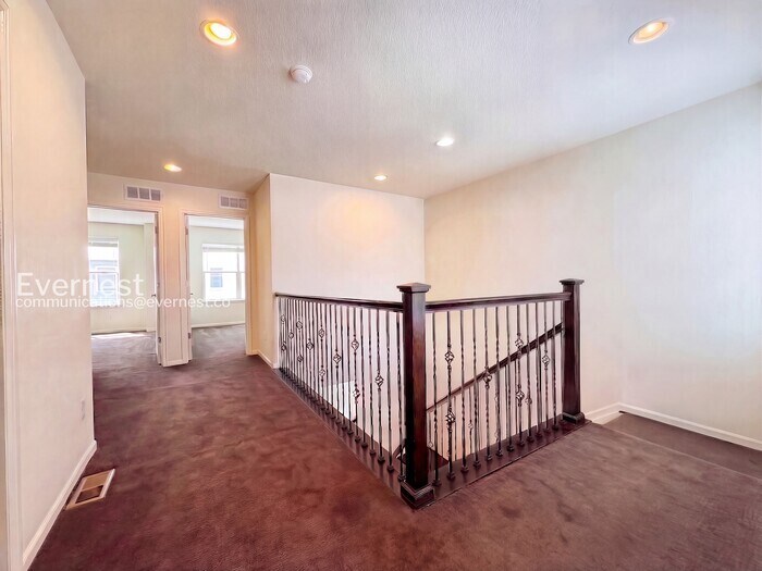 Building Photo - 14944 E Crestridge Dr