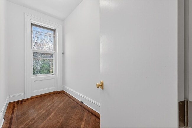 Building Photo - 701 Bergen Ave