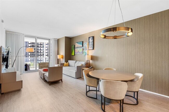 Building Photo - 4111 S Ocean Dr