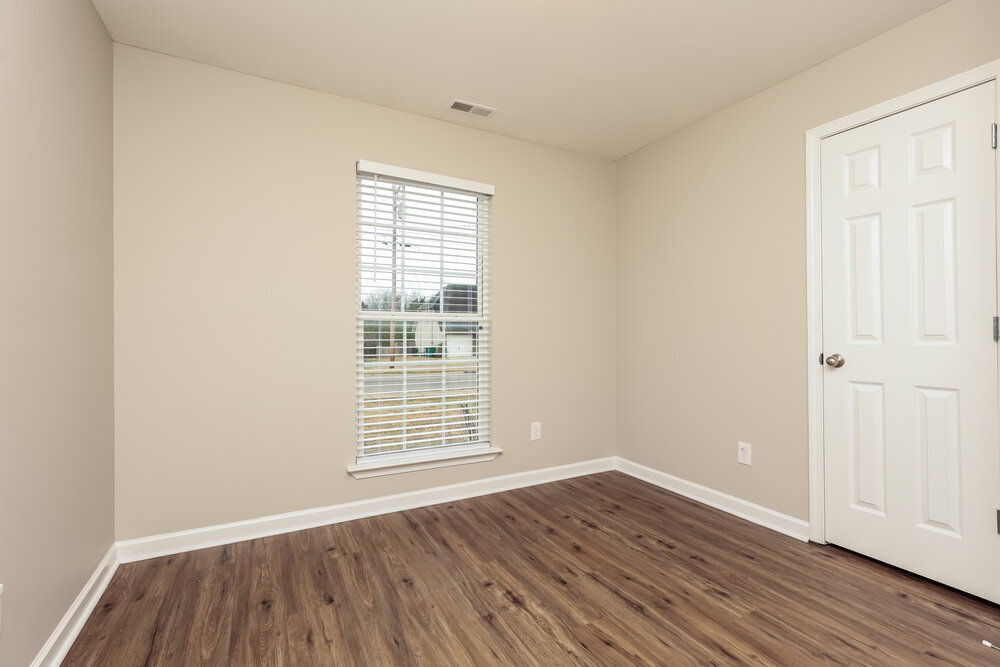 Building Photo - 718 Wildwood Dr