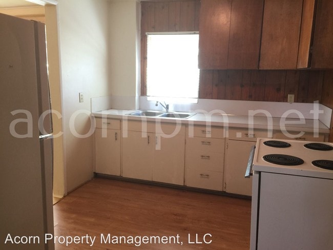 Building Photo - 842 Almaden St