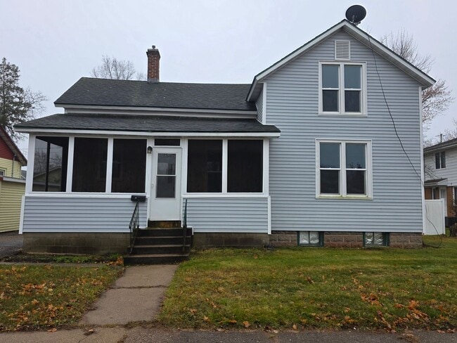 Primary Photo - 4 Bed 1.5 Bath Single Family Home in Nekoosa