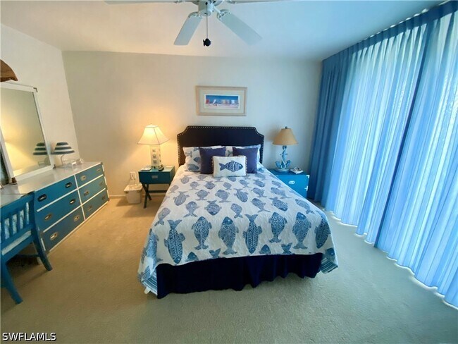 Building Photo - 10851 Gulf Shore Dr