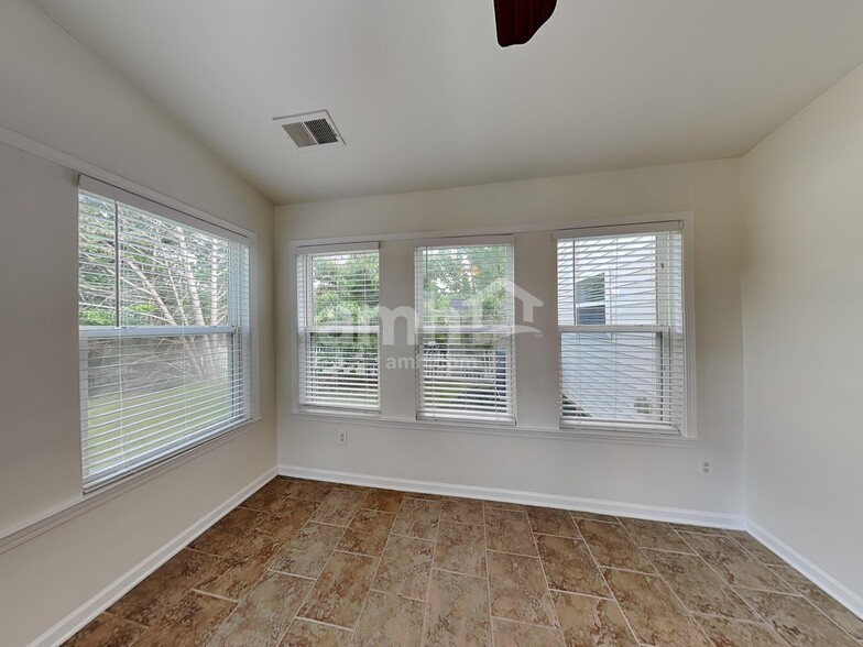 Building Photo - 16531 Falconry Way